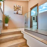 בית נופש Awesome Home In Trget *