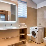 Awesome Home In Trget * Trget